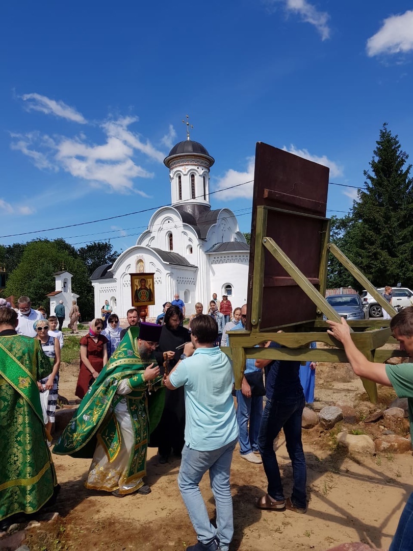 Крестный ход на Пустыньку к прп. Савватию