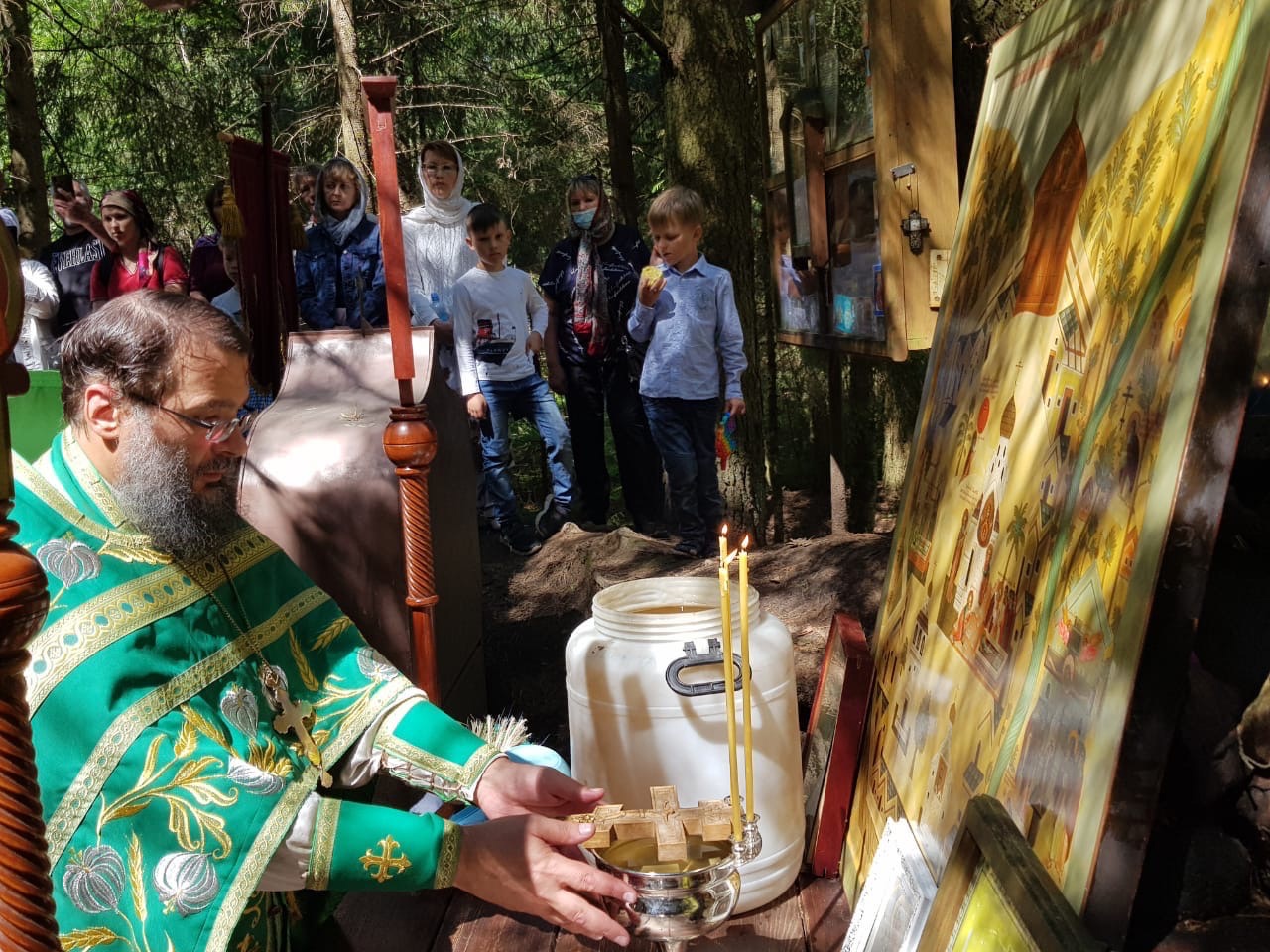 Водосвятный молебен на Пустыньке прп. Савватия