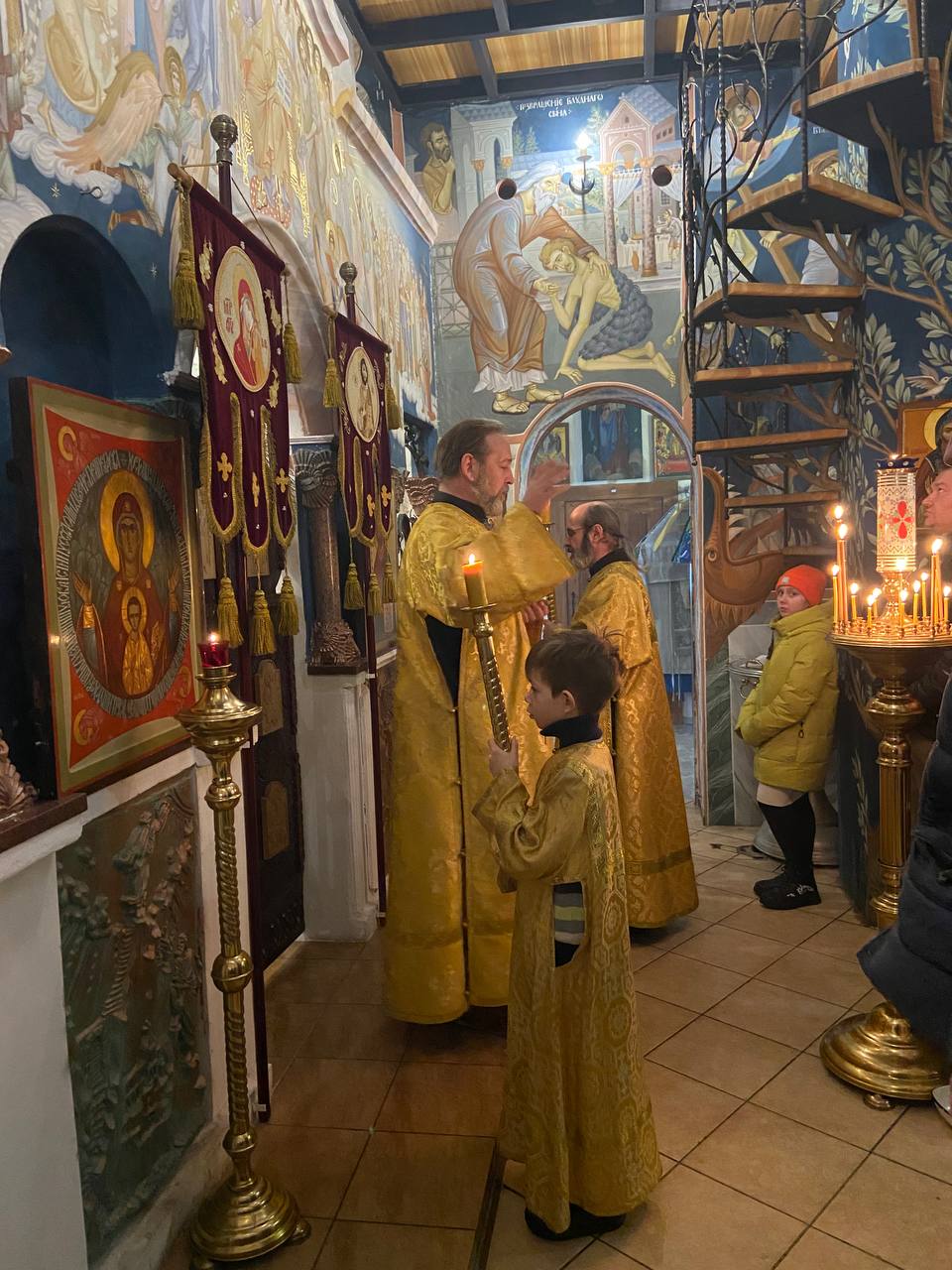 Литургия в Знаменской церкви