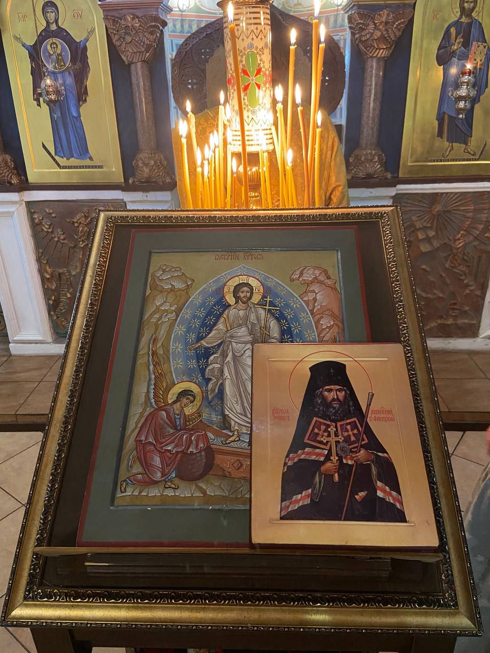 Литургия в Знаменской церкви