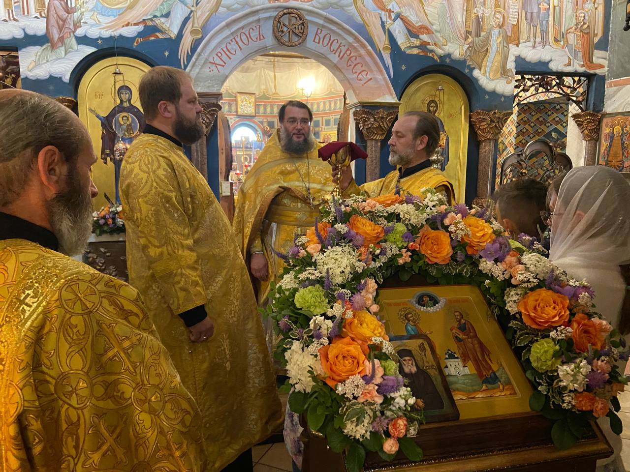 Литургия в Знаменской церкви