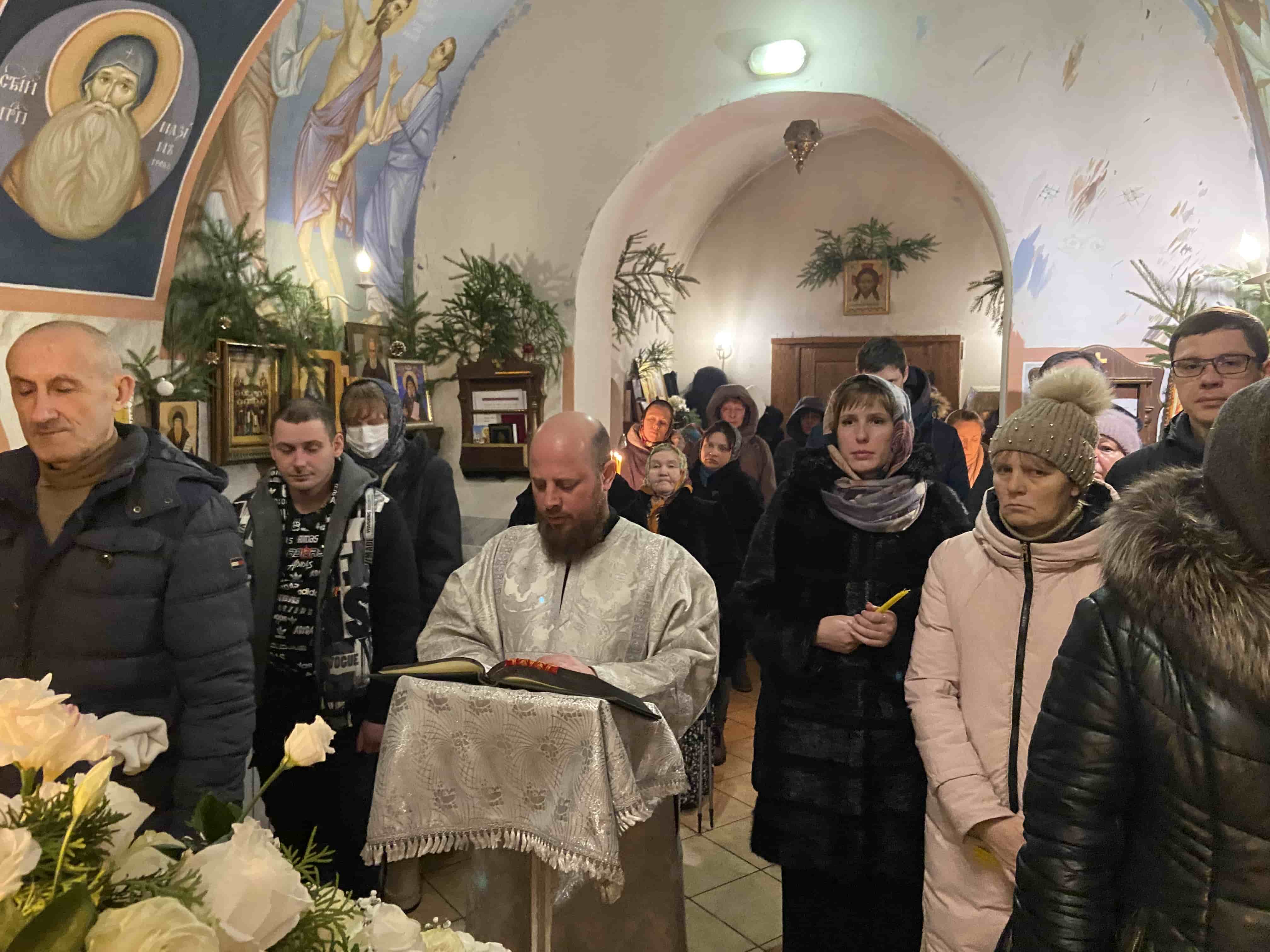 Дионисий читает Апостол в Рождество Христово