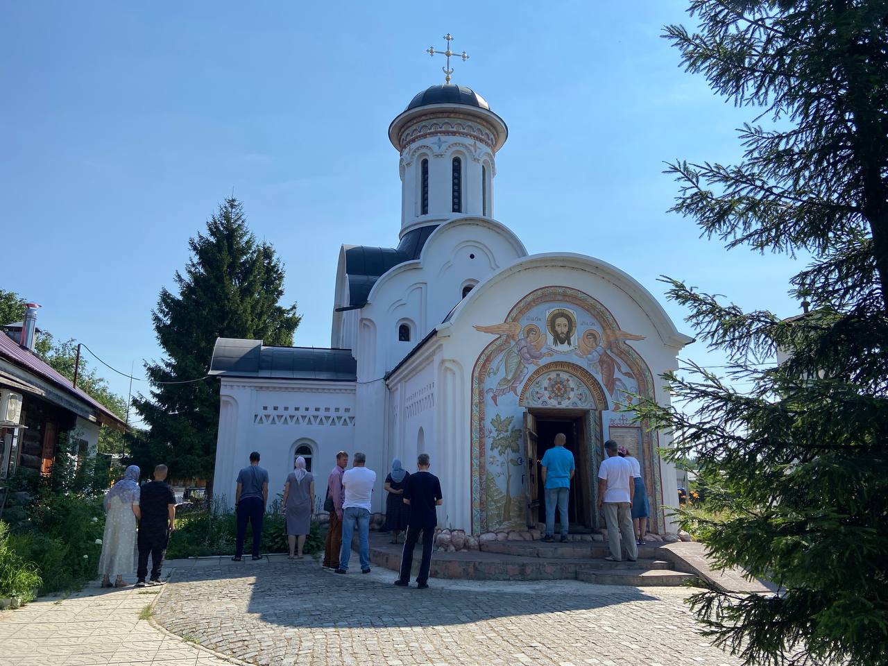 Литургия в Знаменской церкви