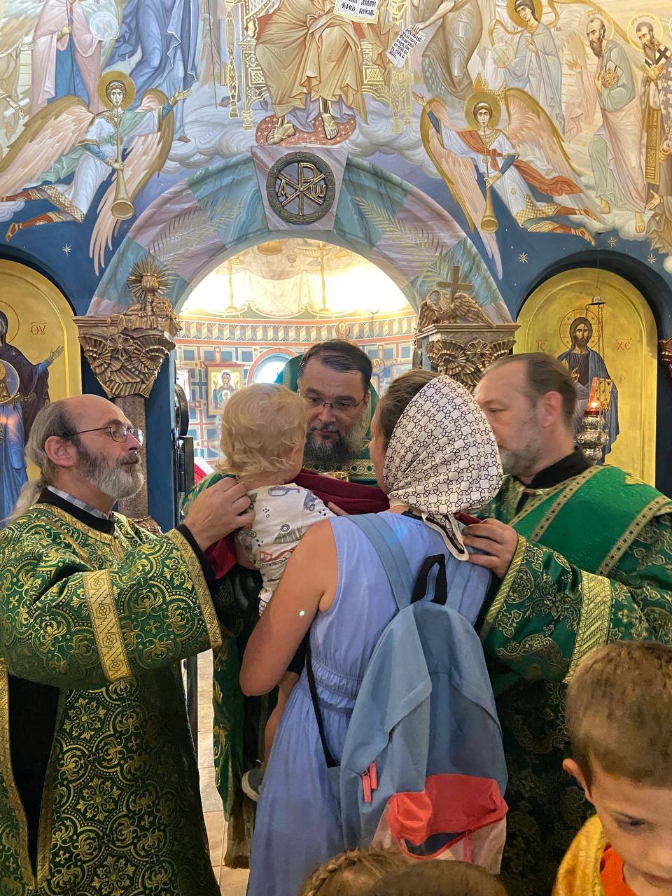 Литургия в Знаменской церкви
