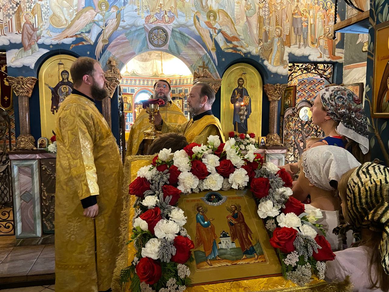 Литургия в Знаменской церкви