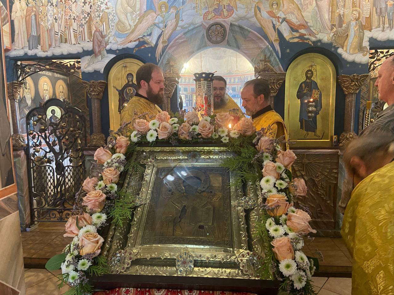 Литургия в праздник св. Николая чудотворца