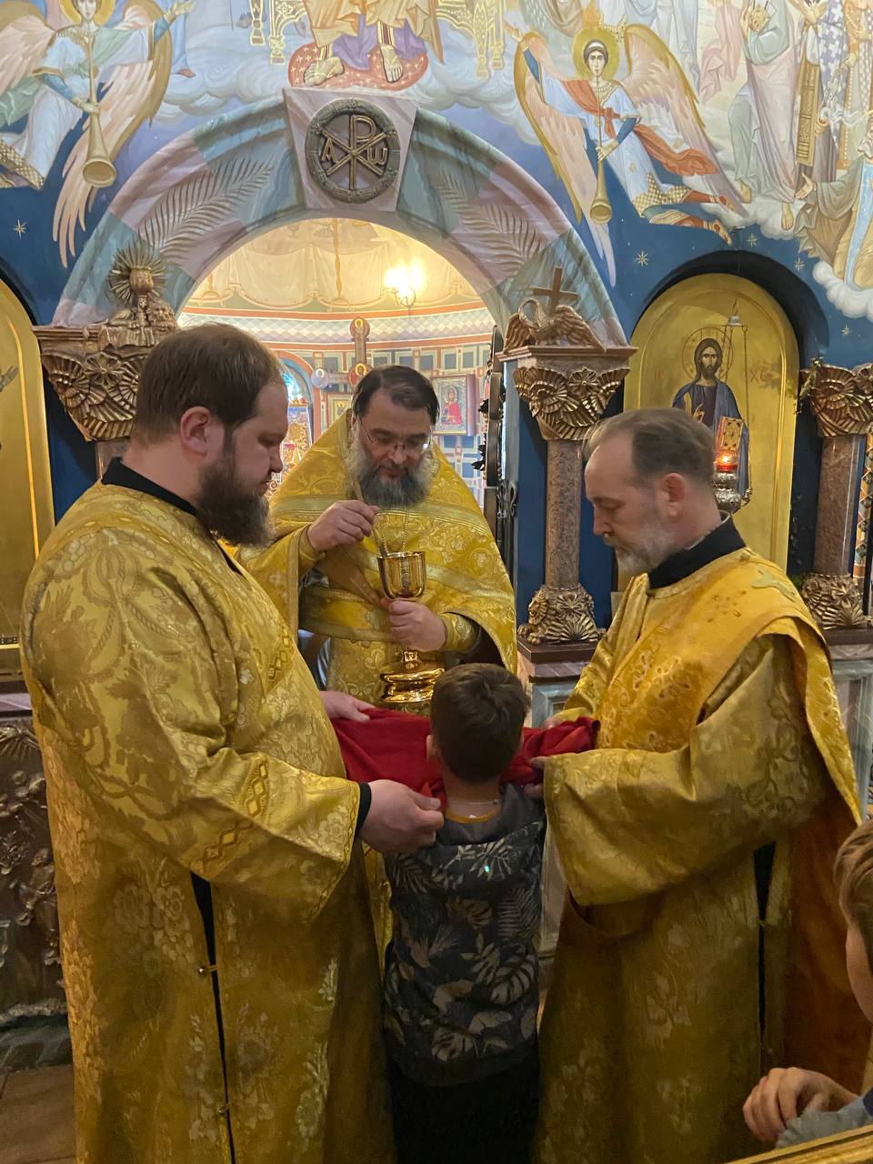 Литургия в Знаменской церкви