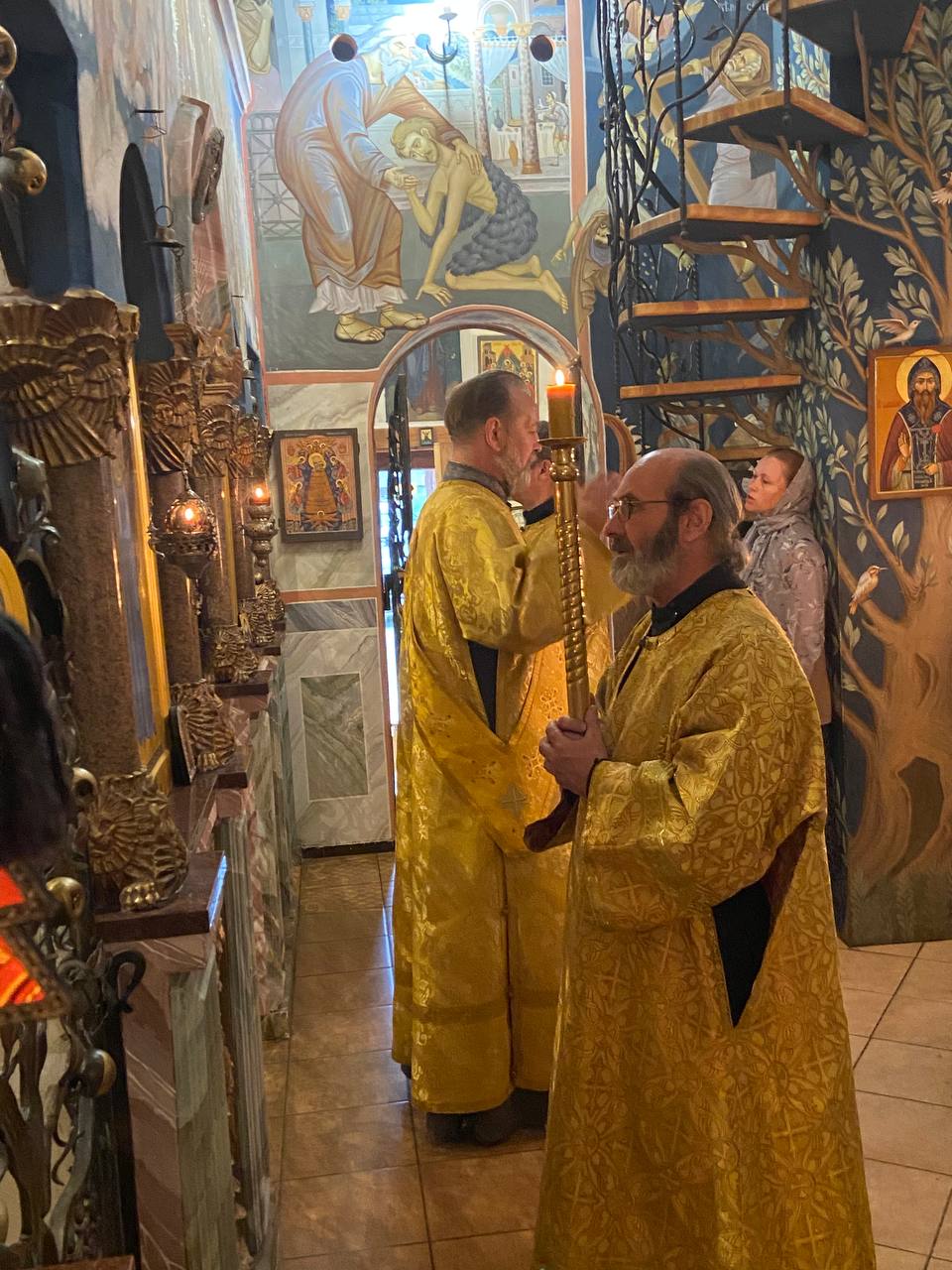 Литургия в Знаменской церкви