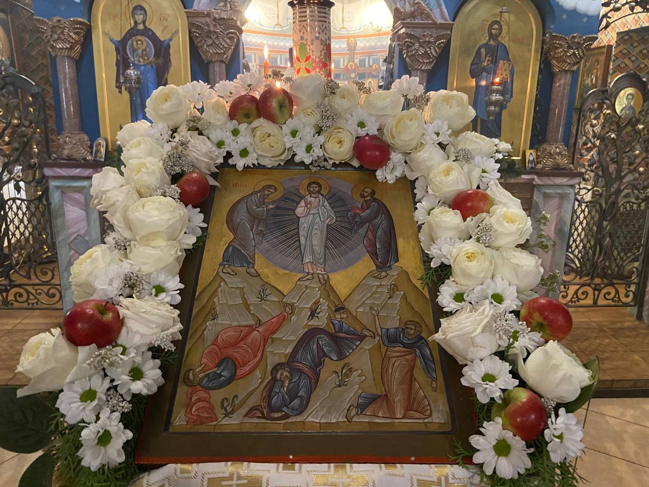 Всенощное бдение накануне праздника Преображения Господня