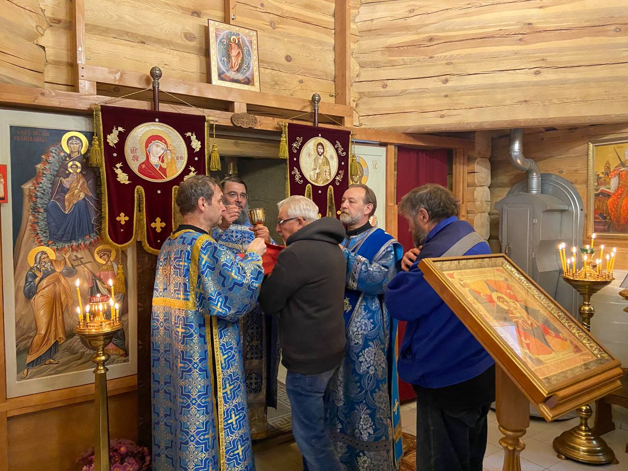 Праздничная Литургия