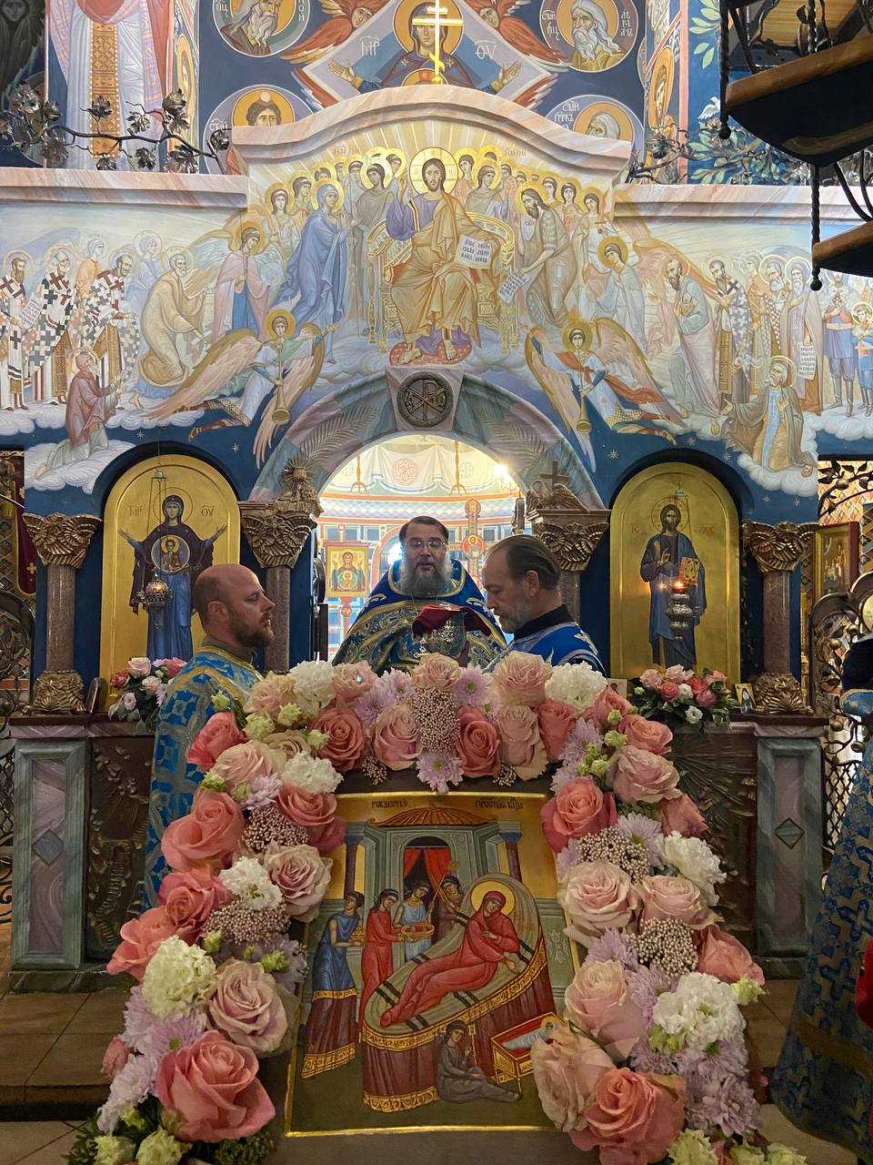 Литургия в праздник Рождества Богородицы