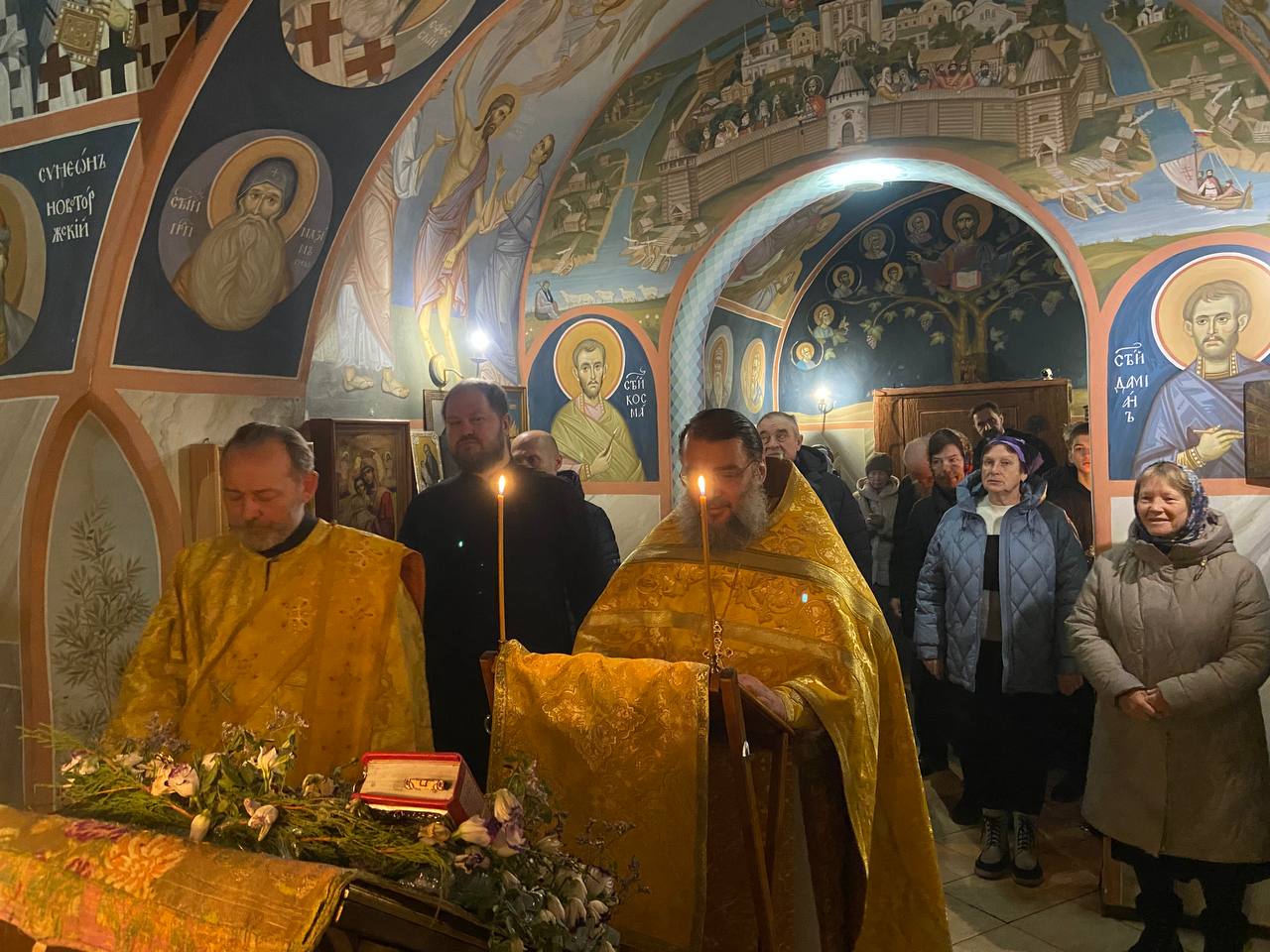 Литургия в Знаменской церкви