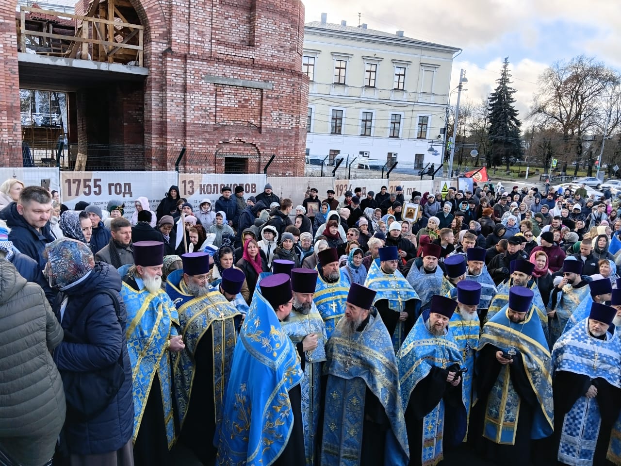 Крестный ход на праздник Казанской