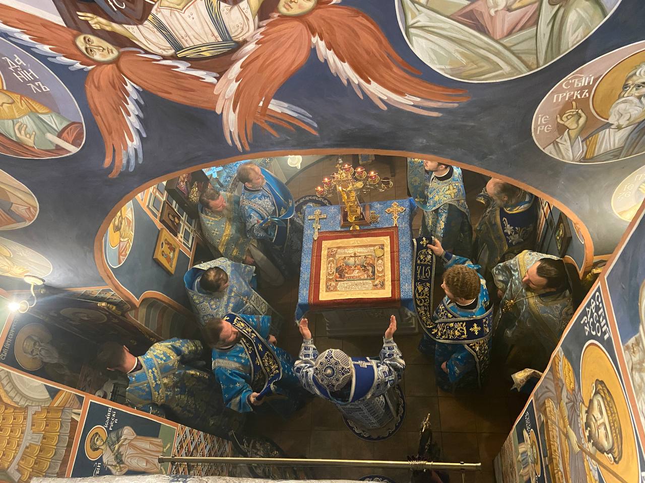 В праздник Знамения Богородицы