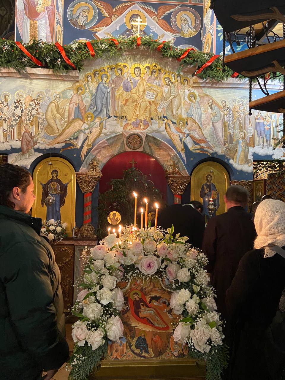 Праздничная служба в Рождество Христово