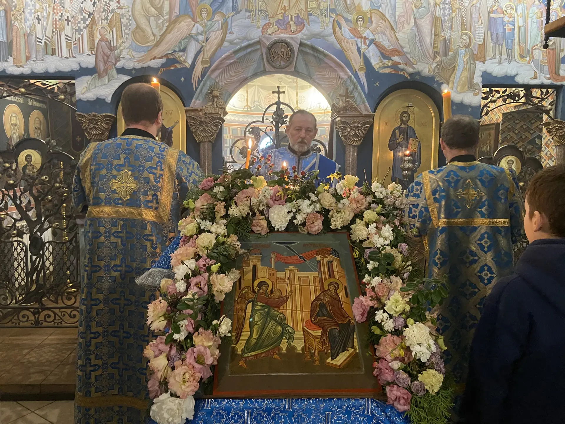 Литургия в праздник Благовещения