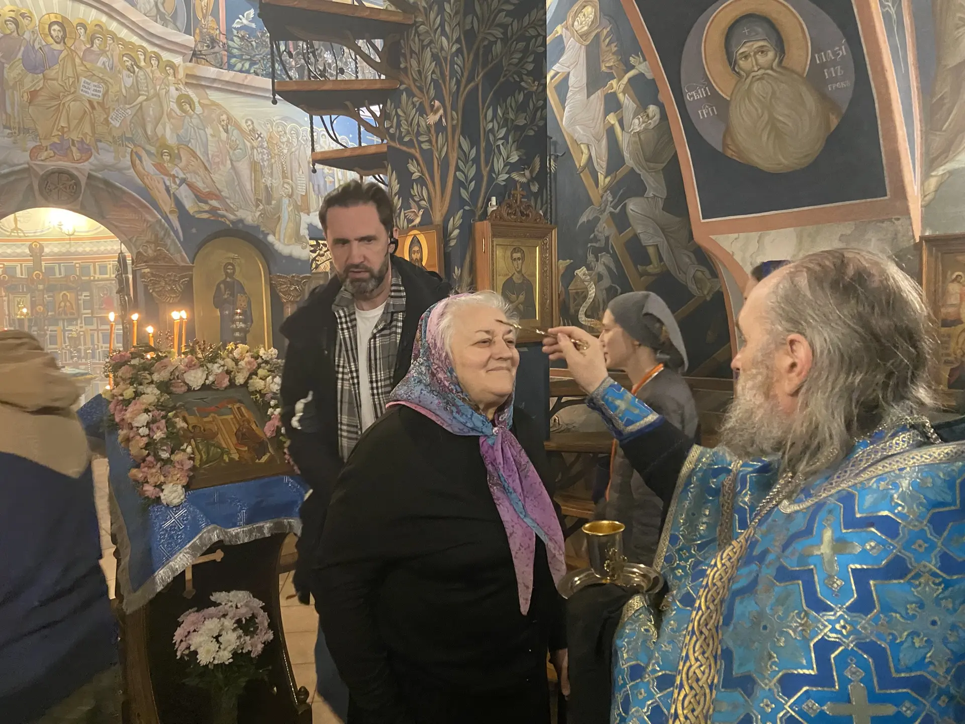Всенощная в праздник Благовещения