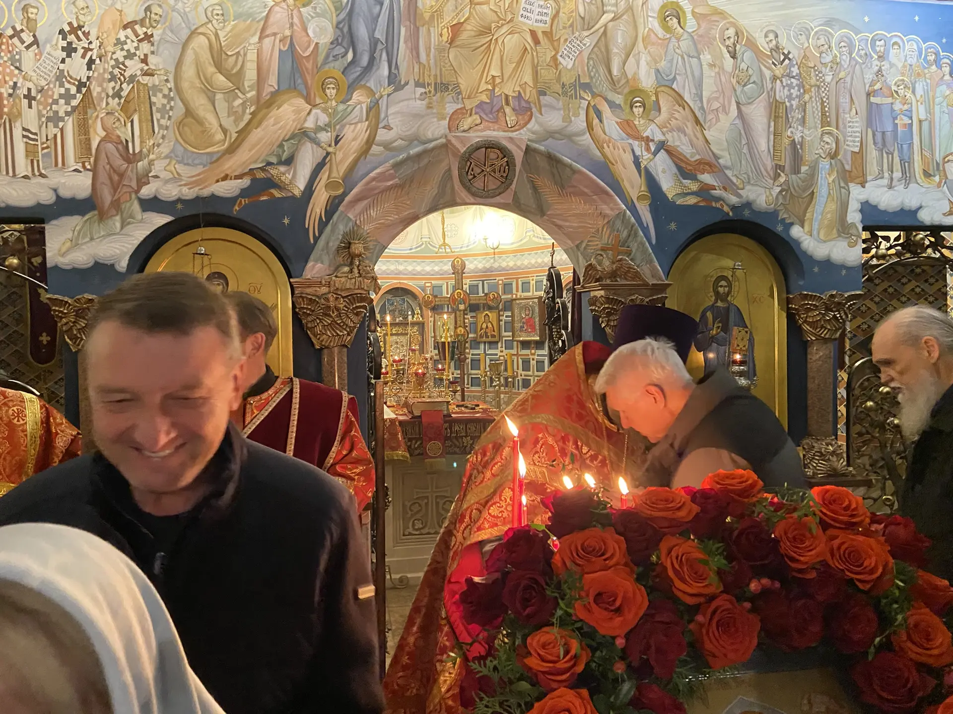 Праздничная пасхальная служба в Знаменской церкви