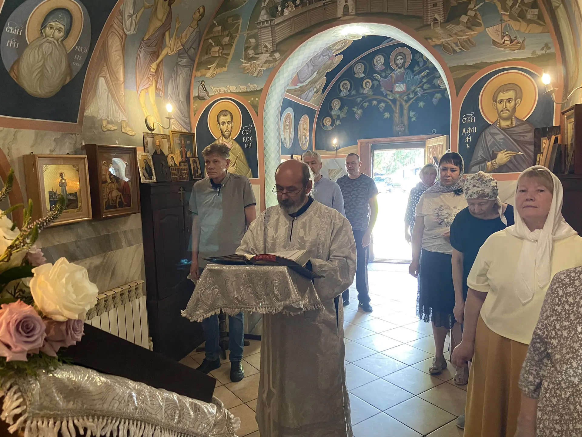Литургия в праздник св. Николая чудотворца