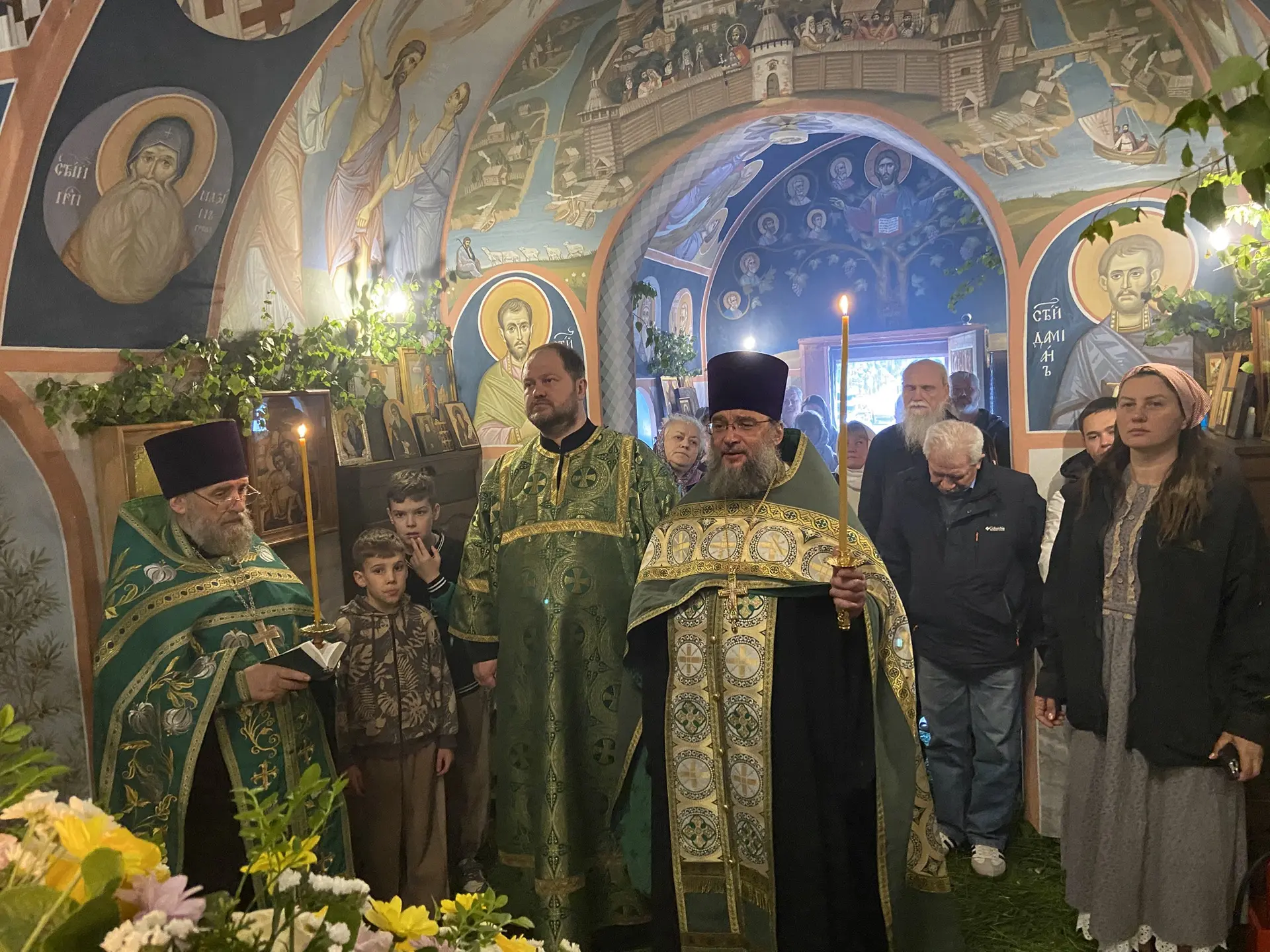 Литургия в День Святой Троицы