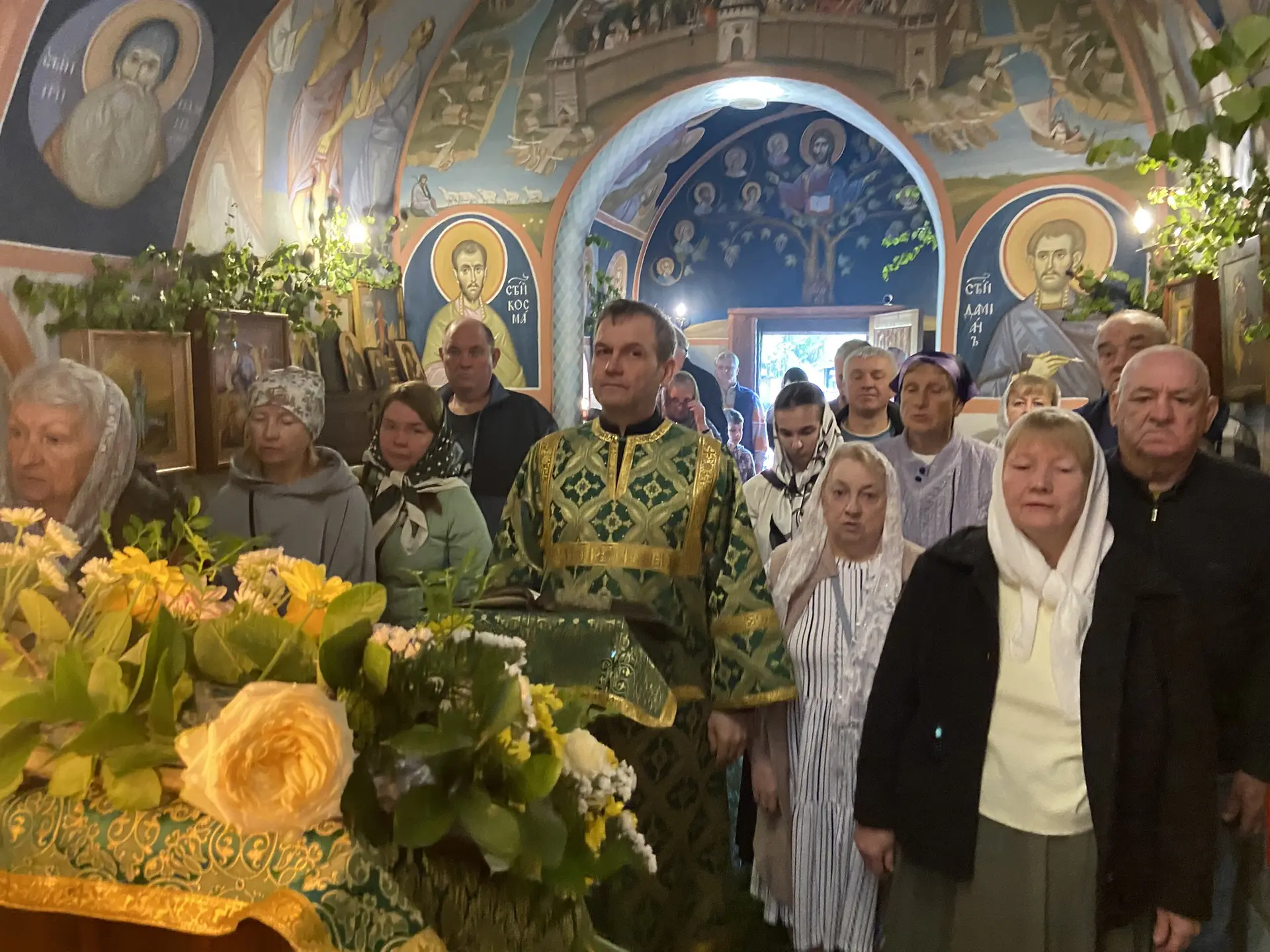 Литургия в День Святой Троицы