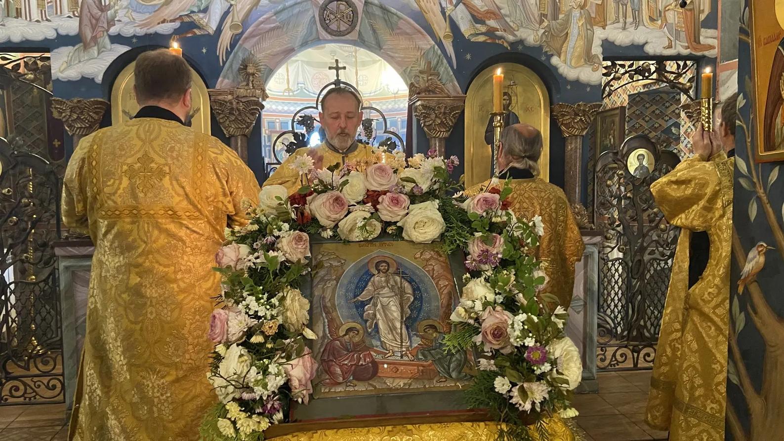 Литургия в Знаменской церкви