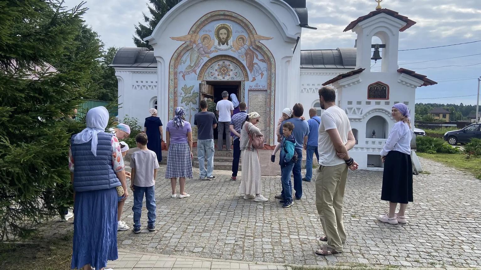 Литургия в Знаменской церкви