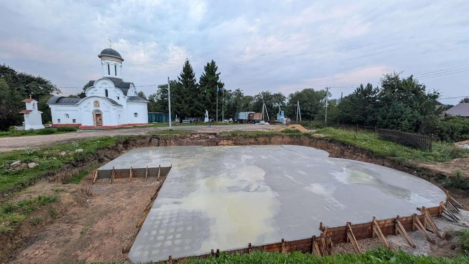 Фундамент Сретенского собора