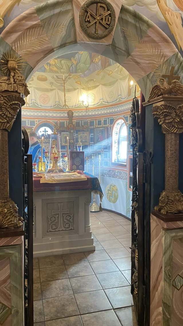 Праздничная Литургия на праздник Покрова